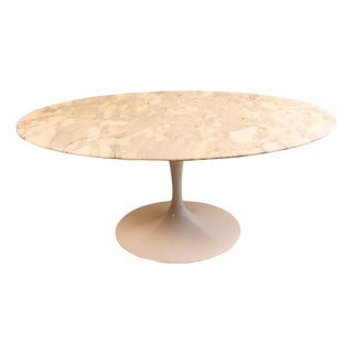 Oval Coffee Table by Ero Saarineen from Knoll Inc. / Knoll International For Sale