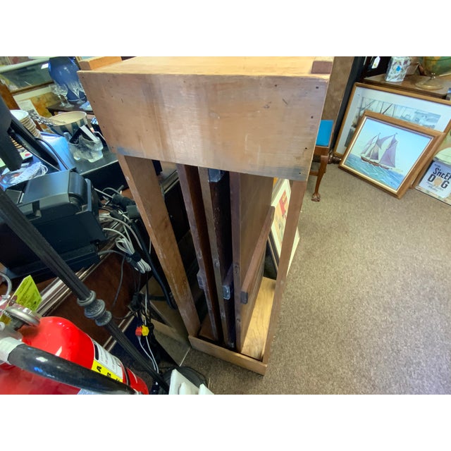 20th Century Hepplewhite Mahogany Dining Table For Sale - Image 11 of 14