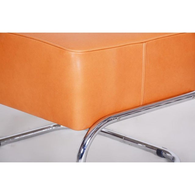 Bauhaus Bauhaus Stool in Chromed Steel and Leather by Robert Slezák, Czech, 1930s For Sale - Image 3 of 8