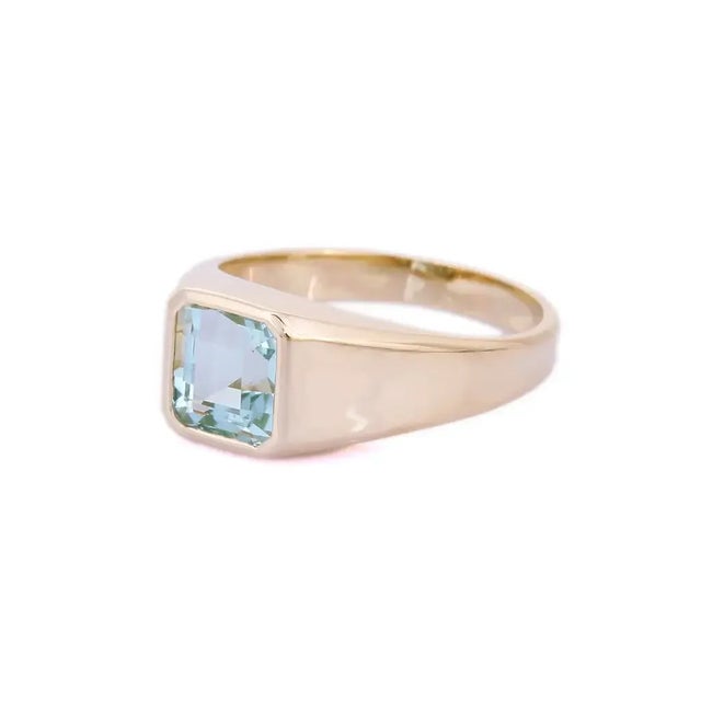 With our awe-inspiring array of gemstones, we create a world of color, imagination and beauty. On the one hand, we present...