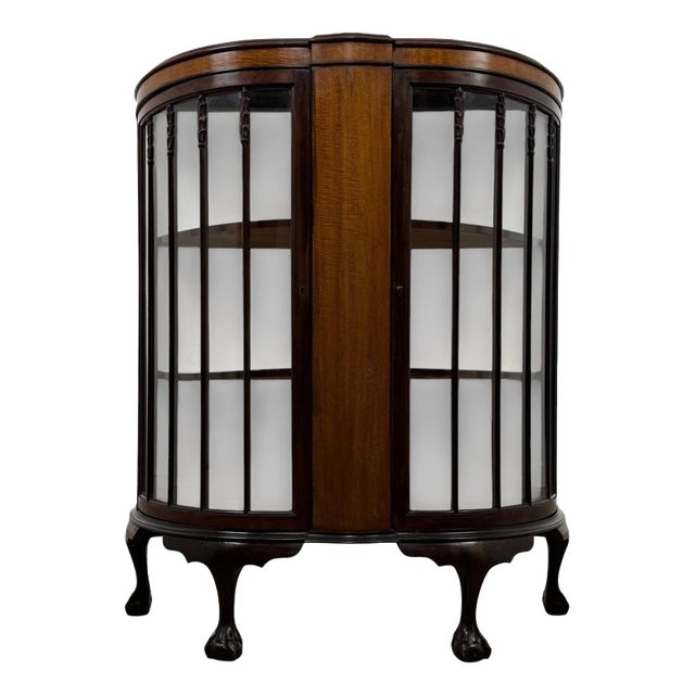 Antique English Bow-Front Mahogany Display Cabinet, 1800s For Sale