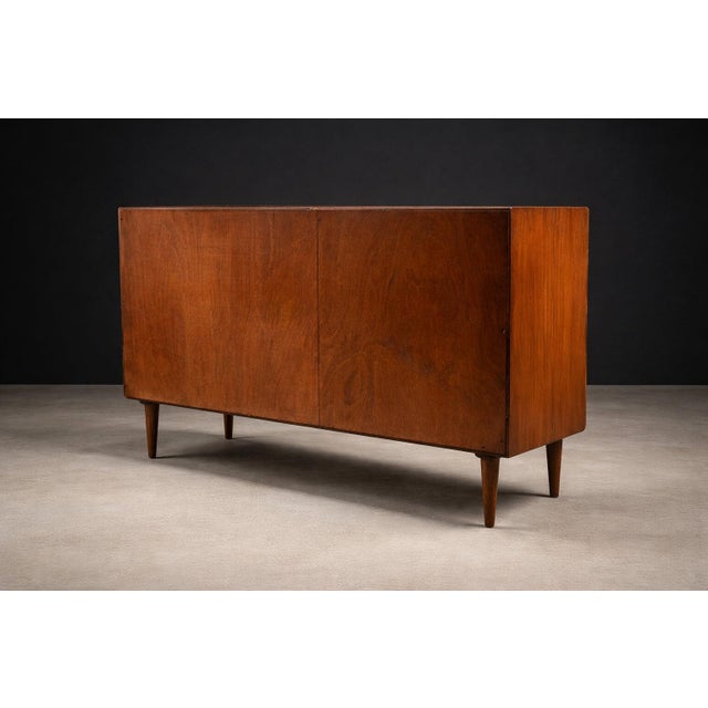 Carlo Hauner Carlo Hauner & Martin Eisler Sideboard With Extendable Top in Caviúna, Brazil, 1950s For Sale - Image 4 of 13