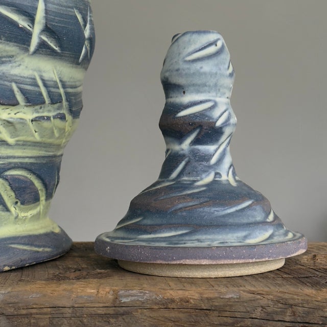 Vintage Abstract Expressionist Monumental Sgraffito Lidded Jar by Arnie Zimmerman, Signed (1982) For Sale - Image 9 of 10