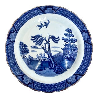 Mid 20th Century Booths England "Real Old Willow" Scalloped Dinner Plate For Sale