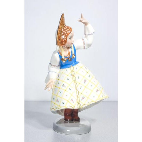 1930s Vintage Russian Ceramic Figurine, 1930s For Sale - Image 5 of 18