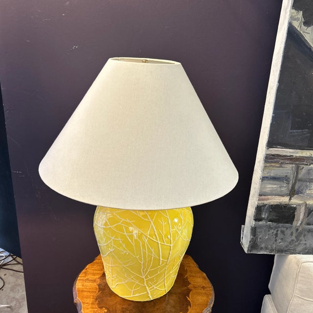 Mid-Century Modern Palm Beach Hollywood Regency Yellow Ginger Jar Lamp With Custom Shade For Sale - Image 3 of 9