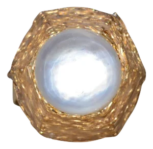 The Herlong: Ladies Signed MILOR Vintage 14K Gold Mother of Pearl Cocktail Ring