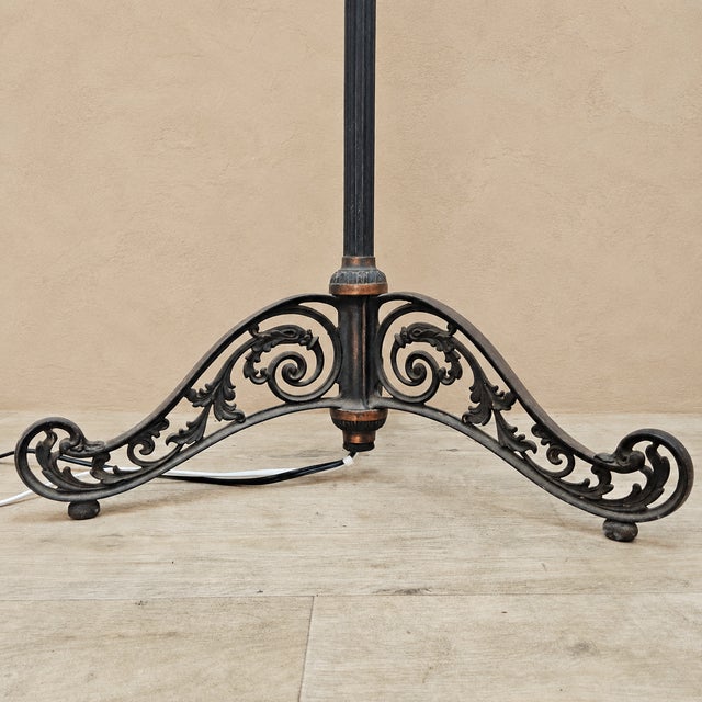 Antique American Art Nouveau Floor Light Fan from Cincinnati Victor Company Luminaire, 1920s For Sale - Image 10 of 18