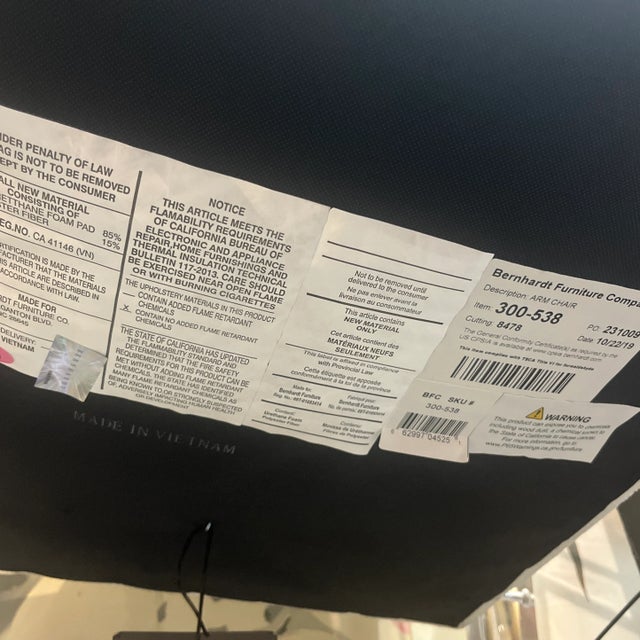 Vintage Contemporary Bernhardt Lucite Arm Chair For Sale - Image 9 of 12