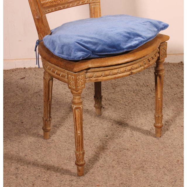 Early 19th Century Directoire Oak Chair For Sale - Image 3 of 14