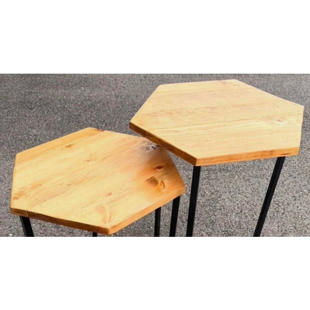 Contemporary Handmade Hexagon Nesting Side Tables (Pair) - Reclaimed Pine Wood & Black Metal For Sale - Image 3 of 3