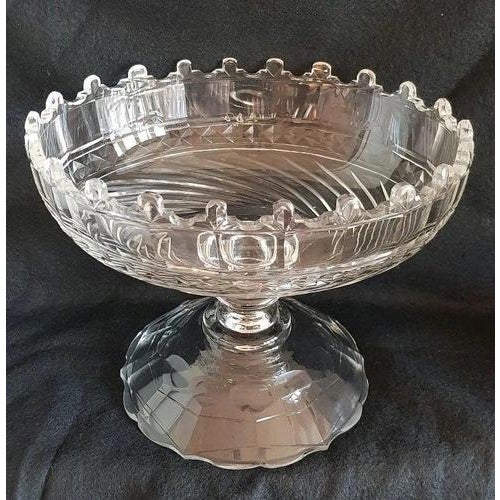 Glass Edwardian Irish Cut Glass Fruit Bowl with Castle Rim For Sale - Image 7 of 14