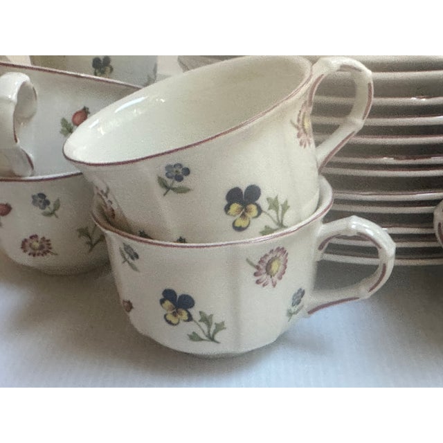 1970s Villeroy & Boch Luxembourg "Petite Fleur" 12 Trio Set: Cup Saucer Dessert Plate - 36 pcs For Sale - Image 13 of 17