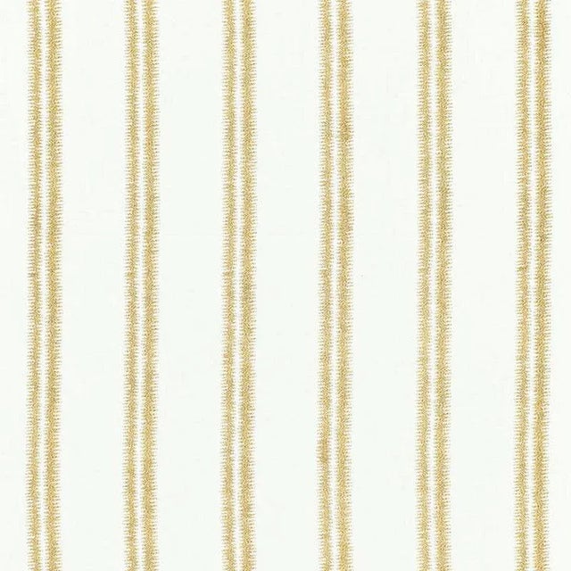 A graphic embroidered double stripe makes this cotton-linen weave appealingly modern. Subtle variations are part of its...