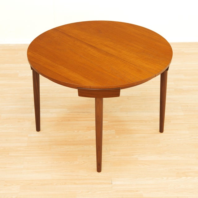 1970s Roundette Dining Table and Chairs by Hans Olsen for Frem Rojle For Sale - Image 12 of 18