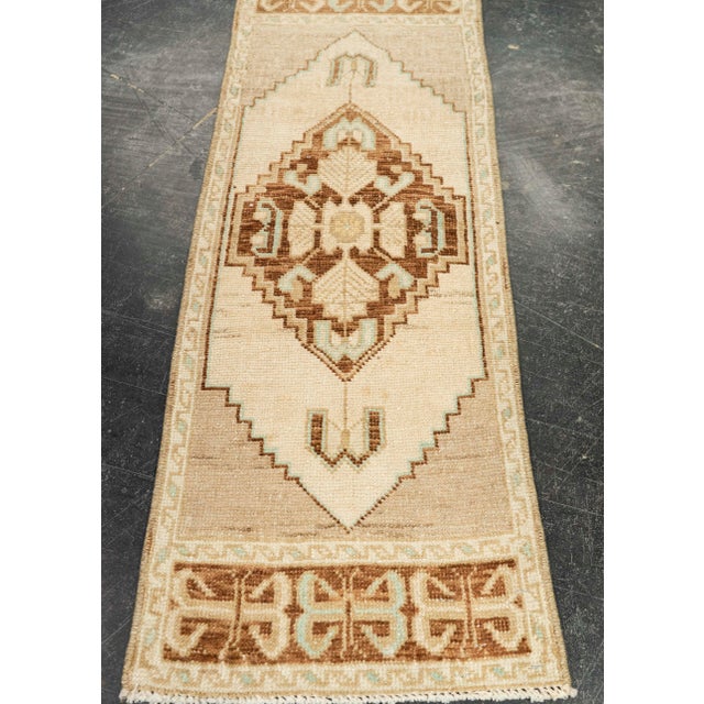 Turkish Mini Rug Oriental Hand Knotted Vintage Rug 1'2" x 3'4" #21042 Explore a curated collection of hallway runners,...