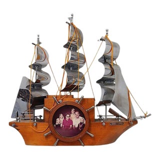 1950s Yankee Clipper Ship Wooden Sailing Boat‎ Wood Mantel Display Decor Vintage For Sale