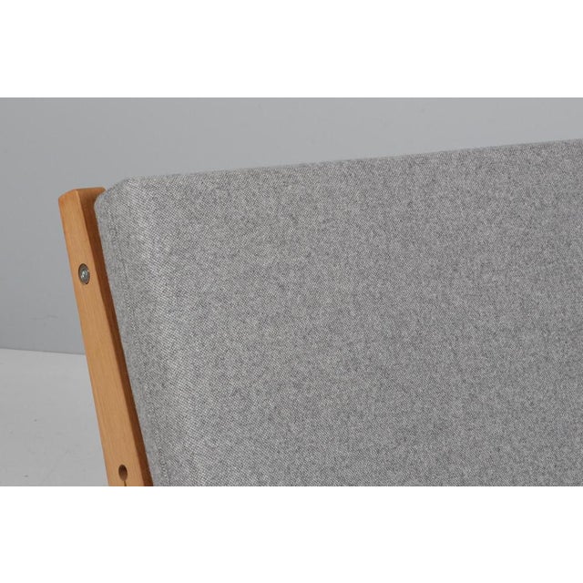 Lounge Chair Model GE-370 attributed to Hans J. Wegner for Getama, 1960s For Sale - Image 4 of 7