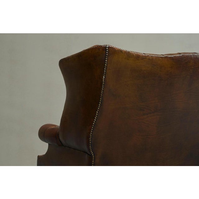 1930s English Tufted Wingback Settee in Patinated Leather, 1900 For Sale - Image 5 of 17