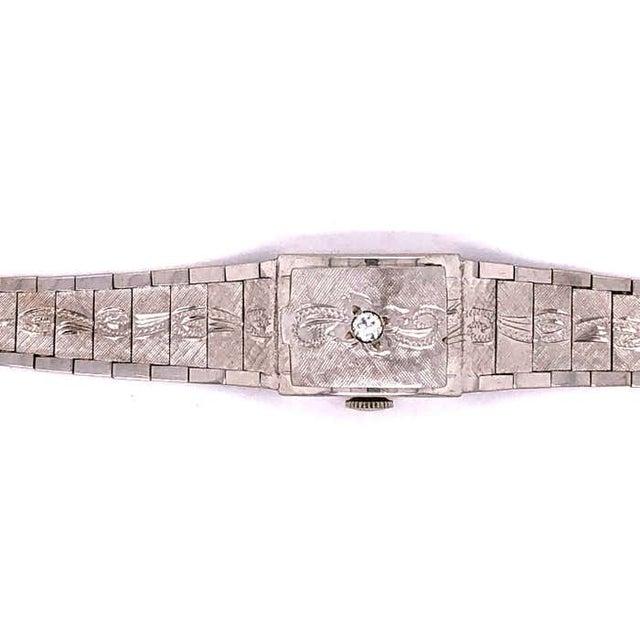 Mid 20th Century Art Deco Style 14 Karat White Gold Eloga Ladies Wristwatch With 17 Jewels For Sale - Image 5 of 8