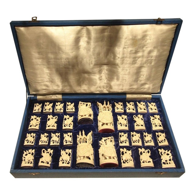 Antique Rajasthani Indian Ivory Colored Bone Complete Hand Carved Chess Set For Sale