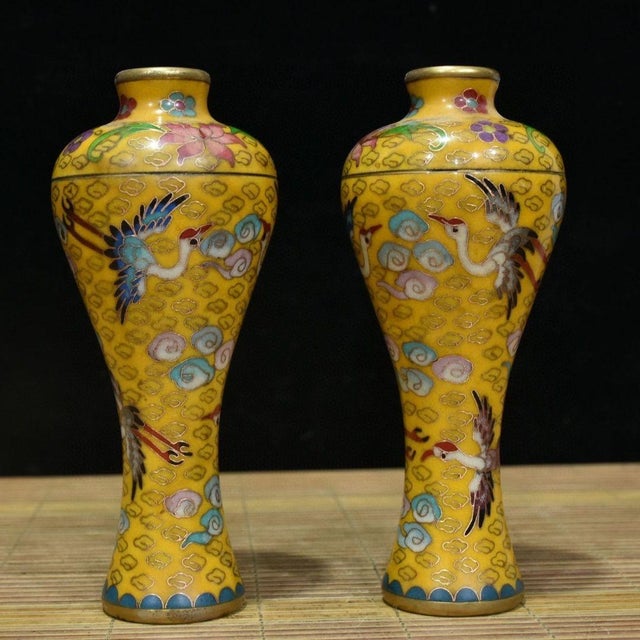 Chinese Cloisonné Vase Pair With Original Silk Box / Crane & Cloud Motif For Sale - Image 9 of 9