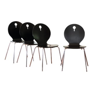 Vintage Italian Modern Black Lacquered Bentwood Stackable Chairs by Calligaris, Set of 4 For Sale