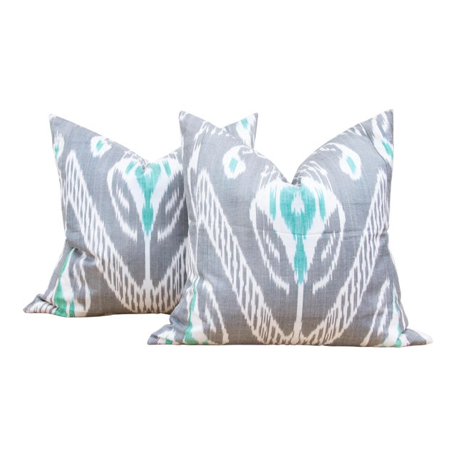 Pair of Gray Ikat Silk Pillows For Sale