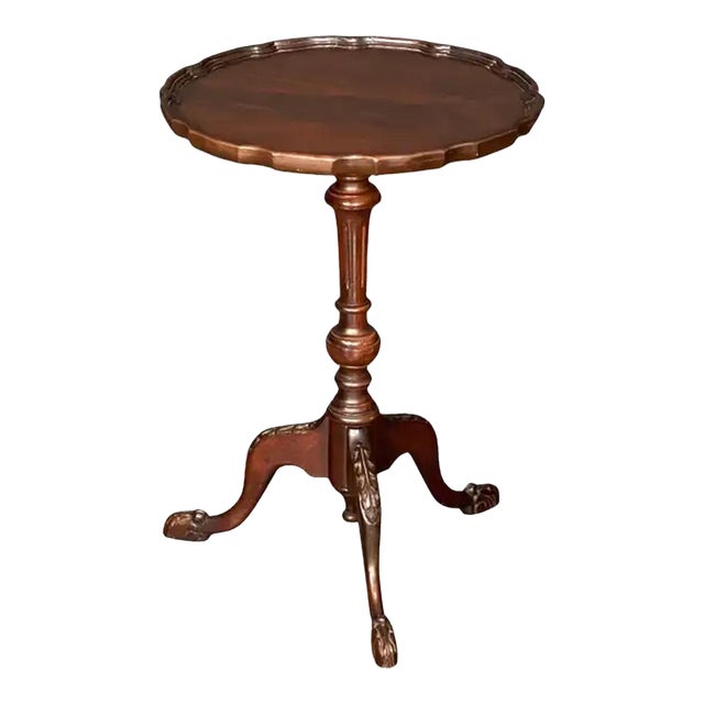 English Wine or Cocktail Table of Mahogany (Dia 15 1/2) For Sale