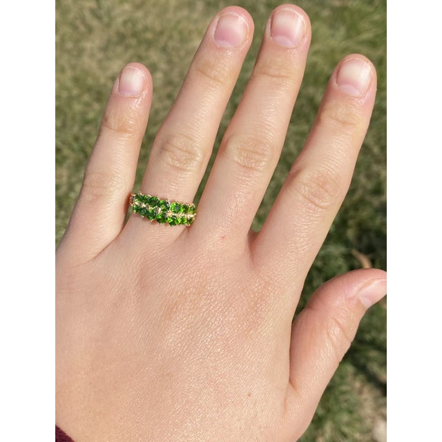 Late 20th Century The Briceland: Ladies 14K Gold Ring set with Vivid Green Garnet For Sale - Image 5 of 7