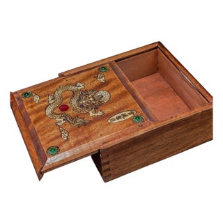 Vintage Chinese Huali Wood Jewelry Box With Gemstone & Mother of Pearl Dragon Inlay For Sale
