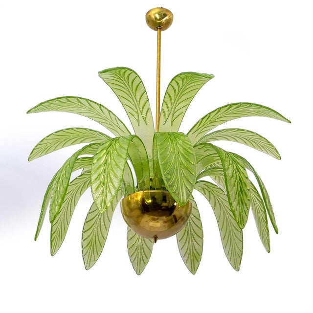 Mid-Century Modern Palm Leaves Chandelier in Murano Glass and Brass from Maestri Muranesi, 2000 For Sale - Image 4 of 10