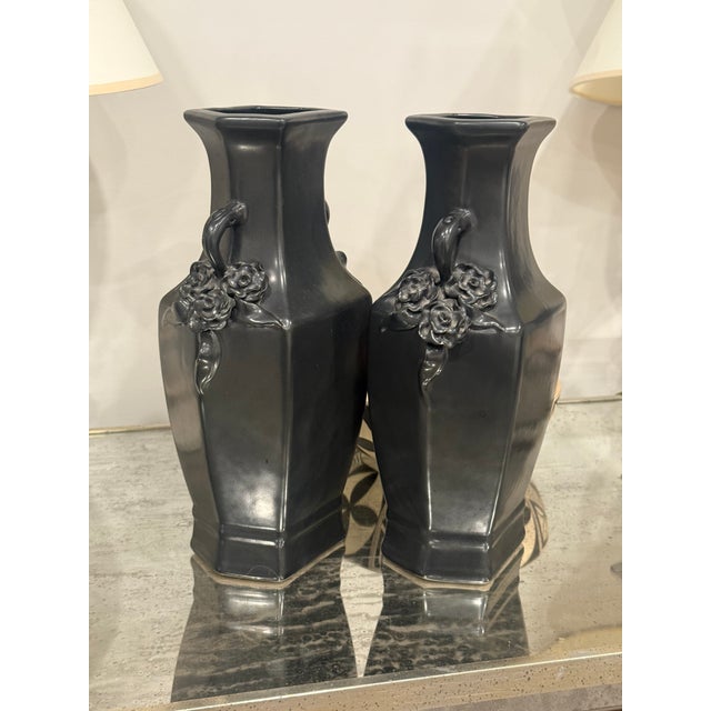 Pair of Chinese Porcelain Vases For Sale In New York - Image 6 of 12