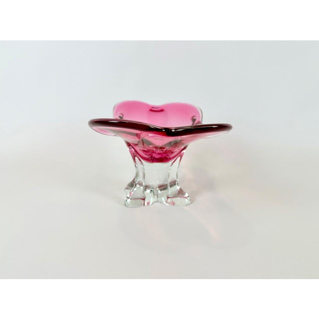 Boho Chic Art Glass Bowl by Josef Hospodka for Chribska Sklarna, 1960s For Sale - Image 3 of 11