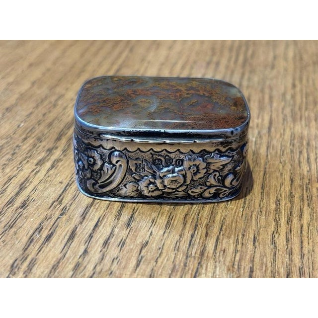English Solid Silver Table Snuff Box,Chester 1904 George, Nathan, Ridley & Hayes 6 by just under 5 cms, just under 3 cms...