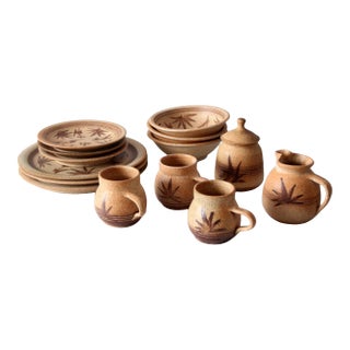 1980s Tygart River Pottery Serving Dishes Set of 14 For Sale