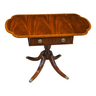 Duncan Phyfe Style Traditional Drop Side Table For Sale