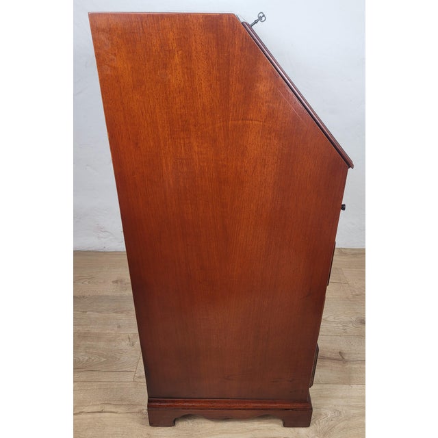 Vintage Desk in Mahogany, 1960 For Sale - Image 18 of 18