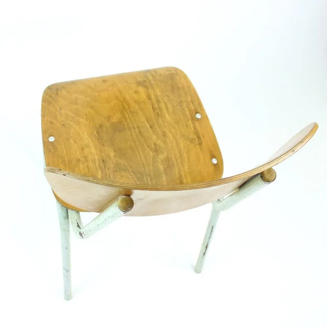 Great vintage find with a lot of history. This school chair was mass produced for schoold in Czechoslovakia in 1960y and...