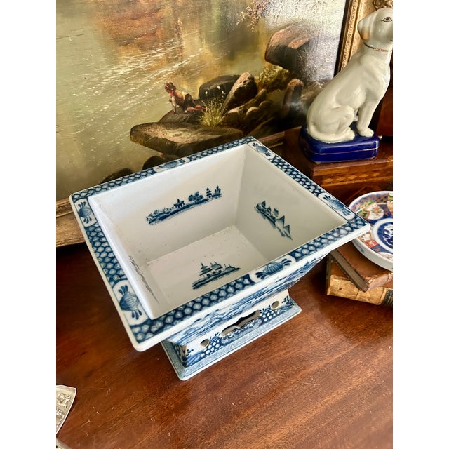 Blue Vintage Wong Lee Blue & White Chinoiserie Cachepot For Sale - Image 8 of 8