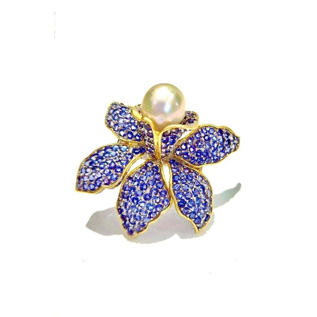 Late 20th Century Bochic “Orient” Vintage Blue Sapphire & South Sea Pearl Ring - 18K Gold & Silver For Sale - Image 5 of 9