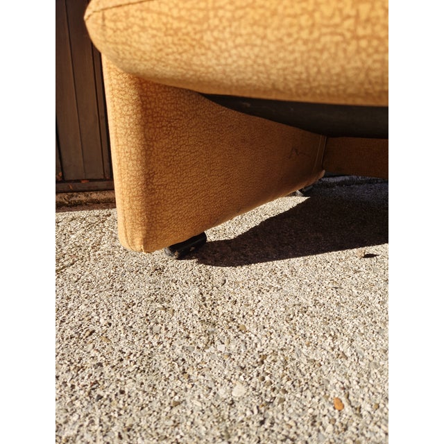 Coronado Armchairs attributed to Afra & Tobia Scarpa for B&B Italia, 1970s, Set of 2, in Very Good conditions. Designed...