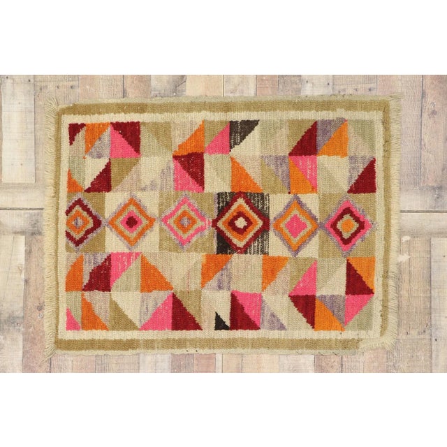 Tan Vintage Turkish Colorblock Rug - 03'02 X 04'01 For Sale - Image 8 of 9