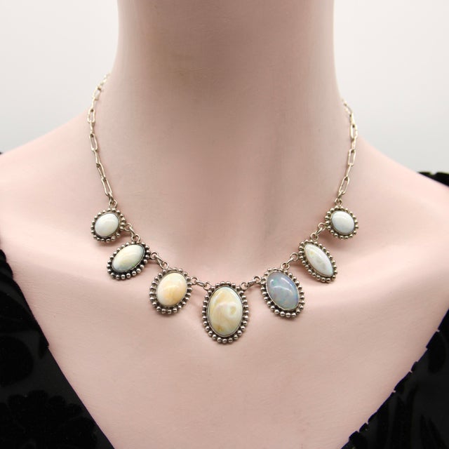 Metal 1930s Retro Taxco 980 Silver Graduated Opal Cabochon Necklace For Sale - Image 7 of 9