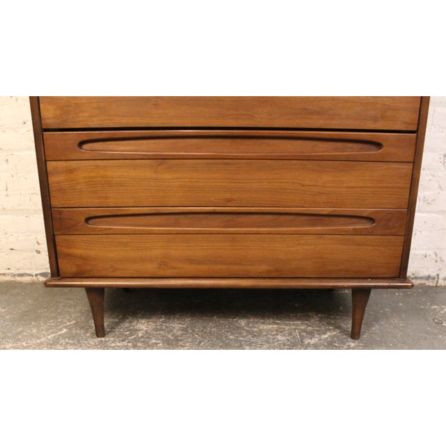 Mid 20th Century Six Drawer Walnut Highboy by American of Martinsville For Sale - Image 10 of 14