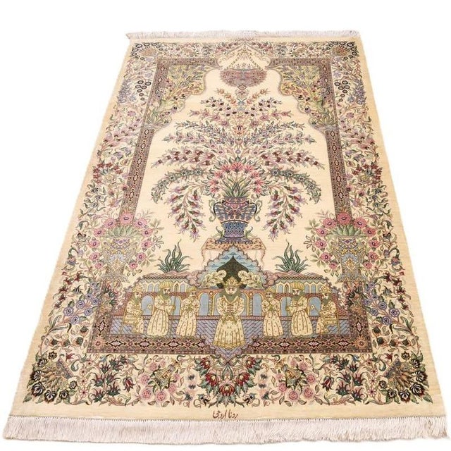 Hand-knotted Ghom Yaqut Oriental rug | Knot density: approx. 925.000/m² | Material: Silk | Size: 157 x 101 cm | Condition:...