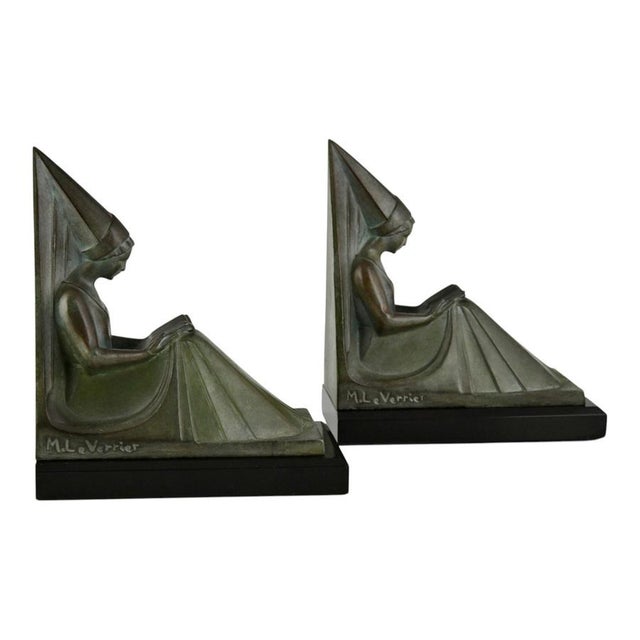 Art Deco Bookends with Reading Medieval Ladies by Max Le Verrier, 1930s, Set of 2 For Sale - Image 6 of 8