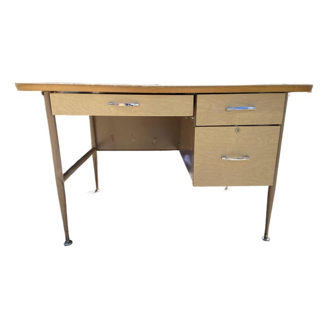 1960s Vintage Mid Century Modern Metal Tanker Desk For Sale