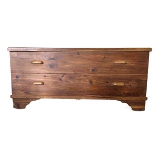 Antique Early 20th Century Rustic Farmhouse or Cabin Cedar Blanket Chest For Sale