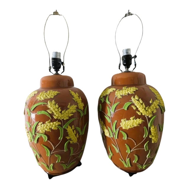 Vintage Table Lamp Set - a Pair For Sale